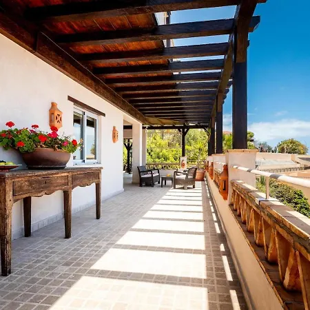 Toscana Indoor & Outdoor Pool Apartment