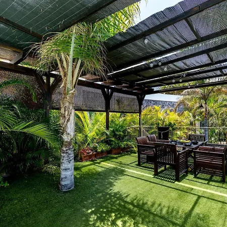 Toscana Indoor & Outdoor Pool