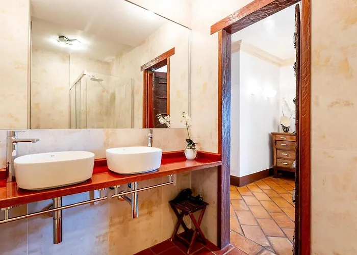 Toscana Indoor & Outdoor Pool 公寓 *