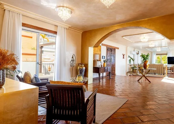 Toscana Indoor & Outdoor Pool 公寓 阿德耶