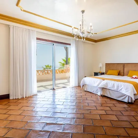 Toscana Indoor Heated Pool, Sea View * אדחה